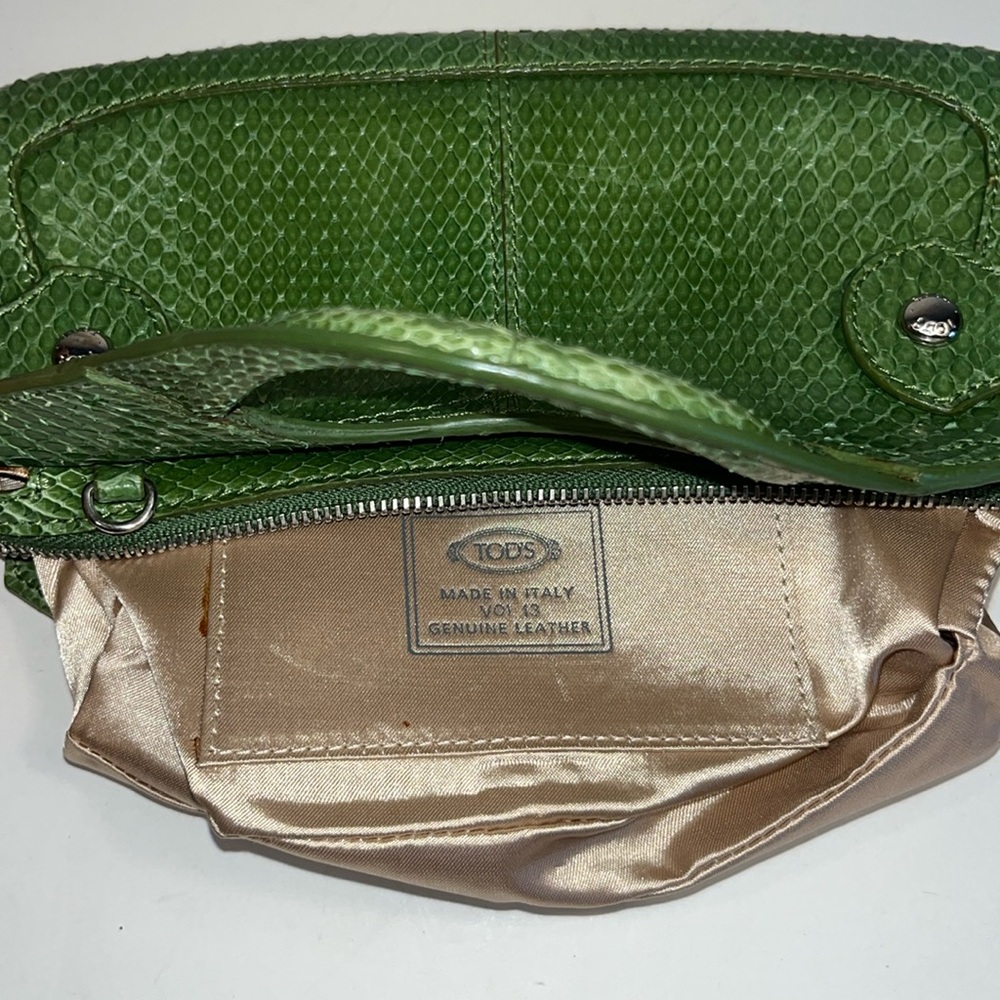 NWOT Vintage Tod’s Green Snakeskin Leather With Crystal Clutch Shoulder Bag - Picture 8 of 16